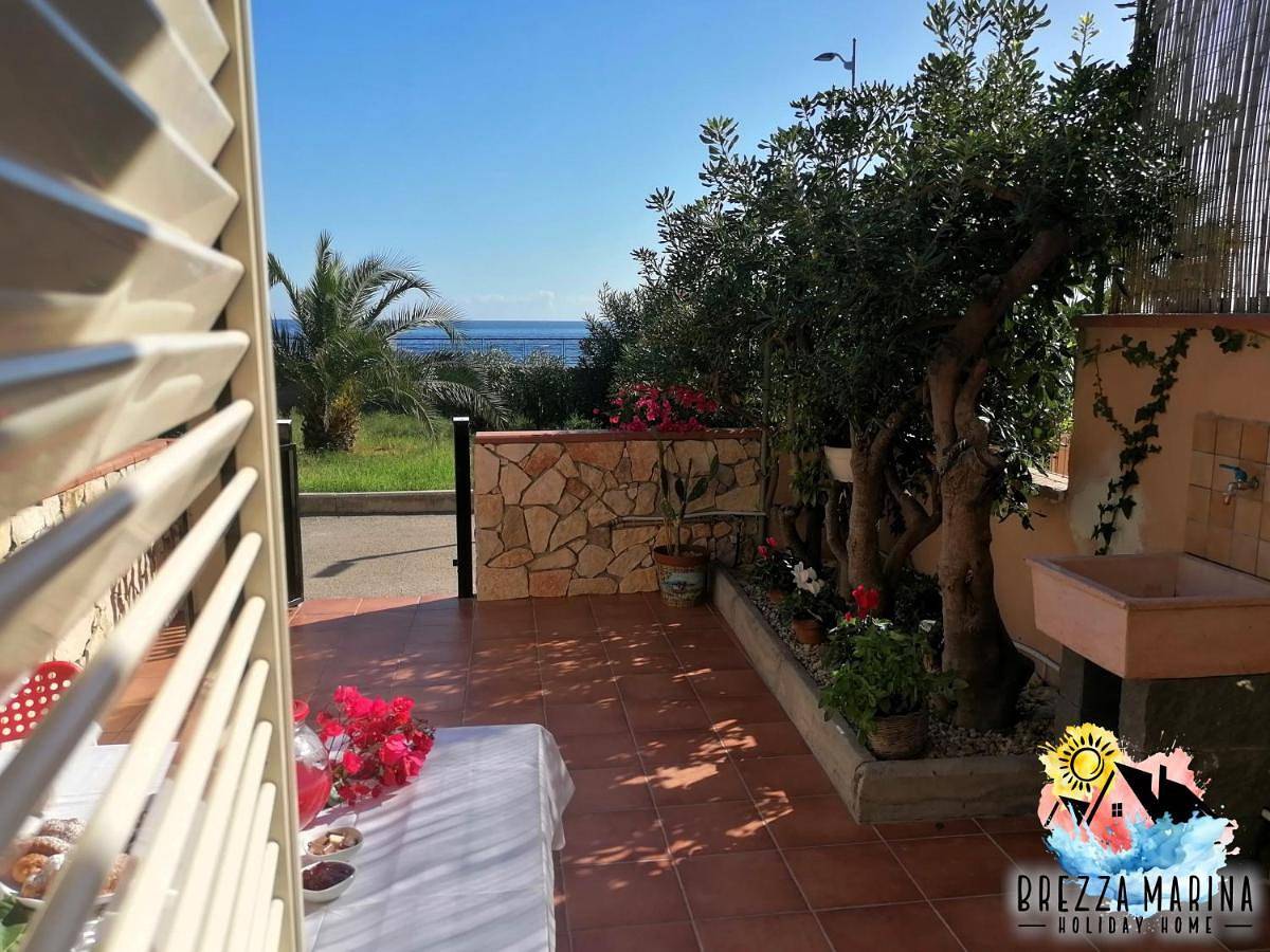 Appartamento intero, Brezza Marina in Santa Teresa di Riva, Provincia di Messina