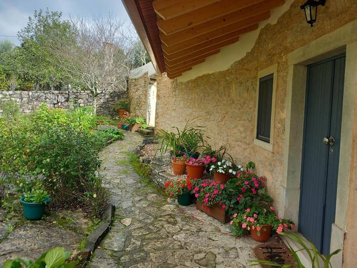 Casa de férias para 4 pessoas, com vista e jardim em Ansiao