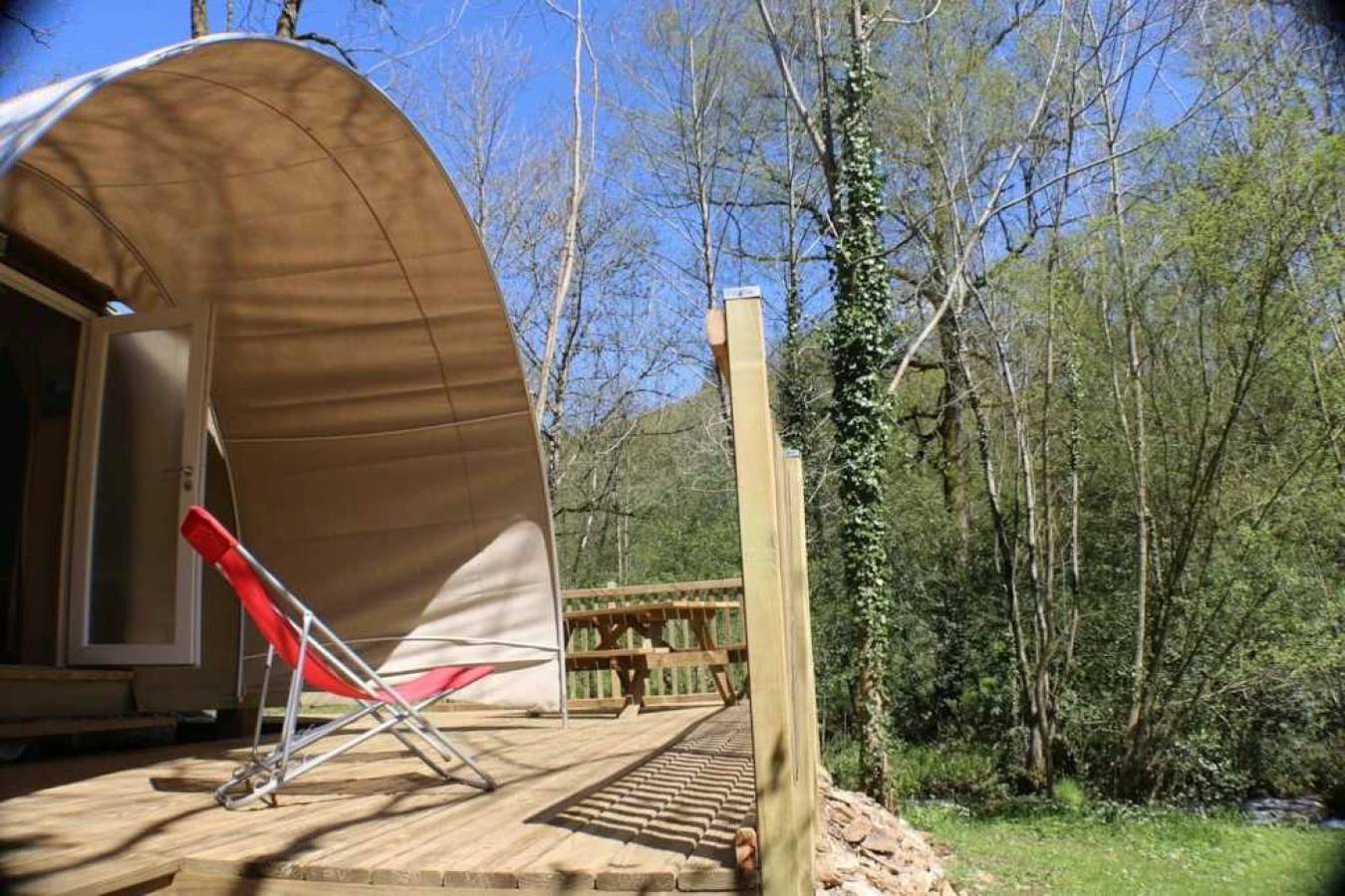 Camping 3 étoiles - Piscine  - eec0ca in Saint-Constant, Región de Aurillac