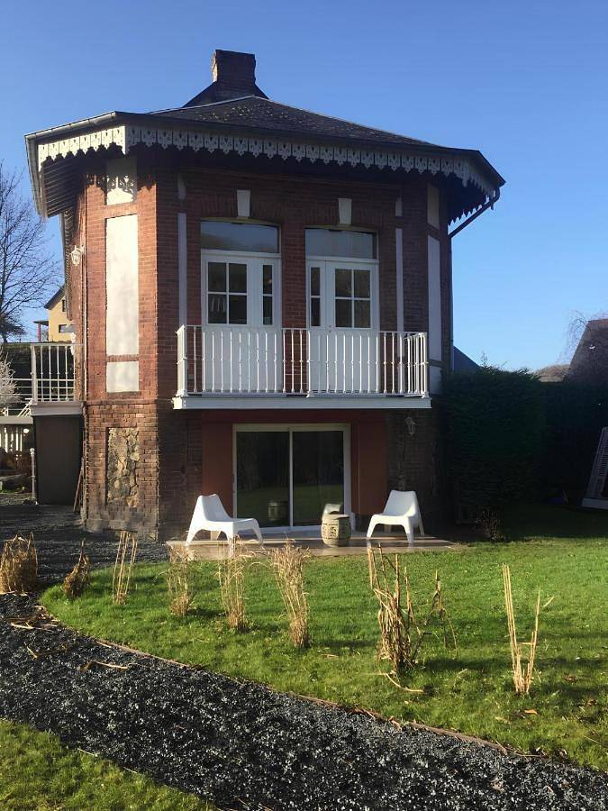 Gîte pour 3 personnes, avec terrasse et jardin à Ganzeville