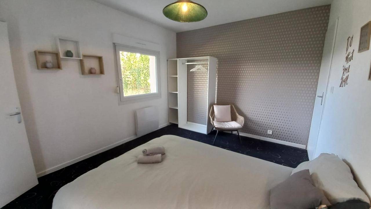 Adorable studio avec entrée indépendante in Dijon, Région de Dijon