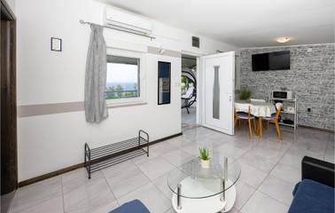 Strandhaus für 4 Personen in Jesenice, Kroatische Adria, Bild 1