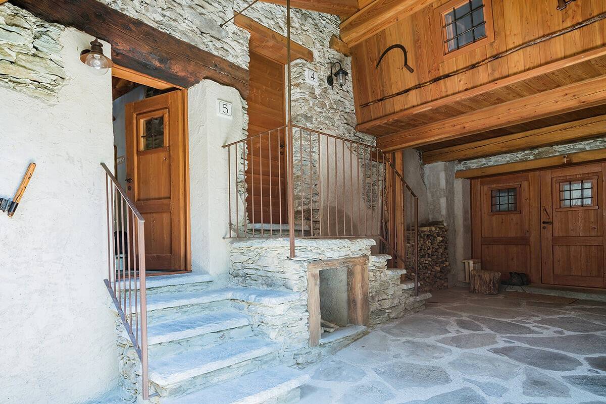 Chalet 'Civico 5' con vistas a la montaña, jardín compartido y Wi-Fi in Marmora, Provincia de Cuneo
