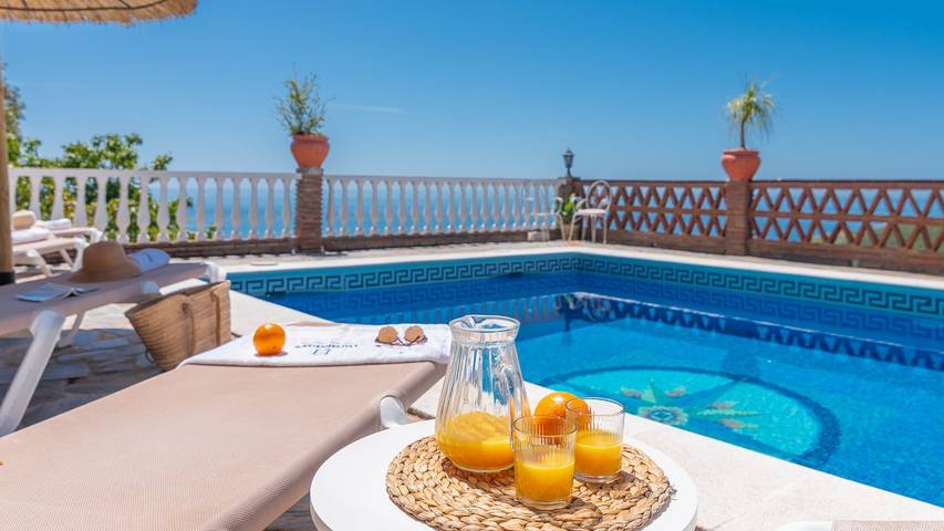 Villa pour 6 personnes, avec piscine et balcon/terrasse à Torrox - 3
