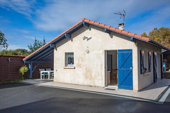 Location de vacances pour 4 personnes, avec jardin dans Réserve naturelle du Marais d'Orx - 3