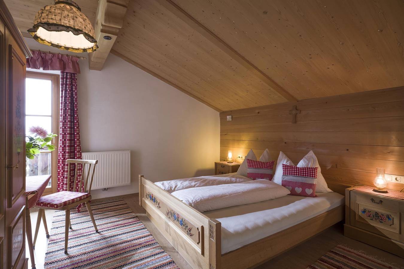 Ganze Ferienwohnung, Almhütte/3 Schlafräume/ Du,Wc,Kachelofen in Kössen, Kaiserwinkl