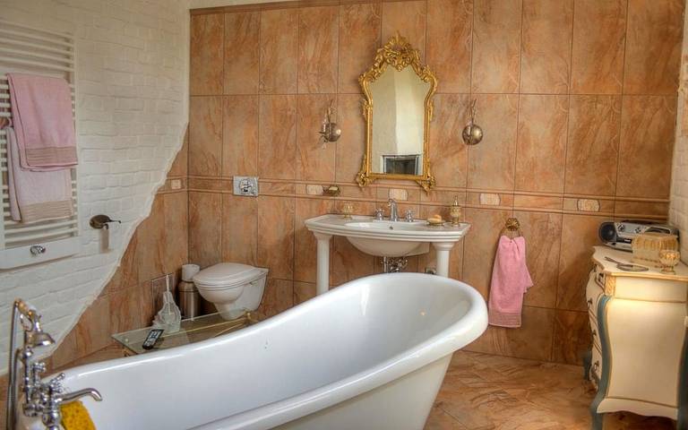 Ferienwohnung für 2 Personen, mit Garten und Ausblick in Cotta