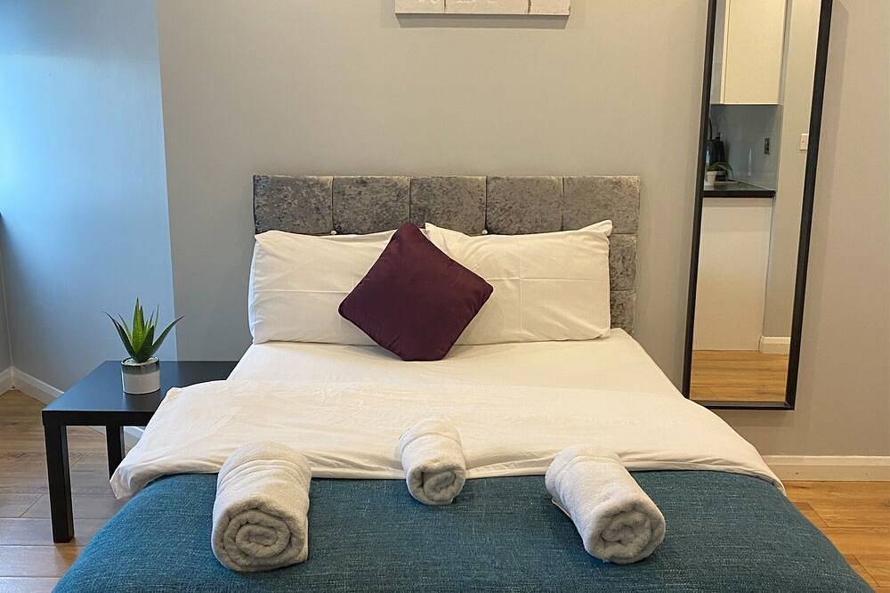 Apartamento entero, Apartamento-Lujoso-Baño en la habitacion-1 Bedroom in Leicester, Heart of England