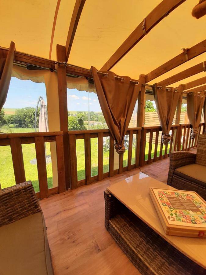 Maison de campagne pour 5 personnes, avec Terrasse et Jardin ainsi que Piscine et Vue
