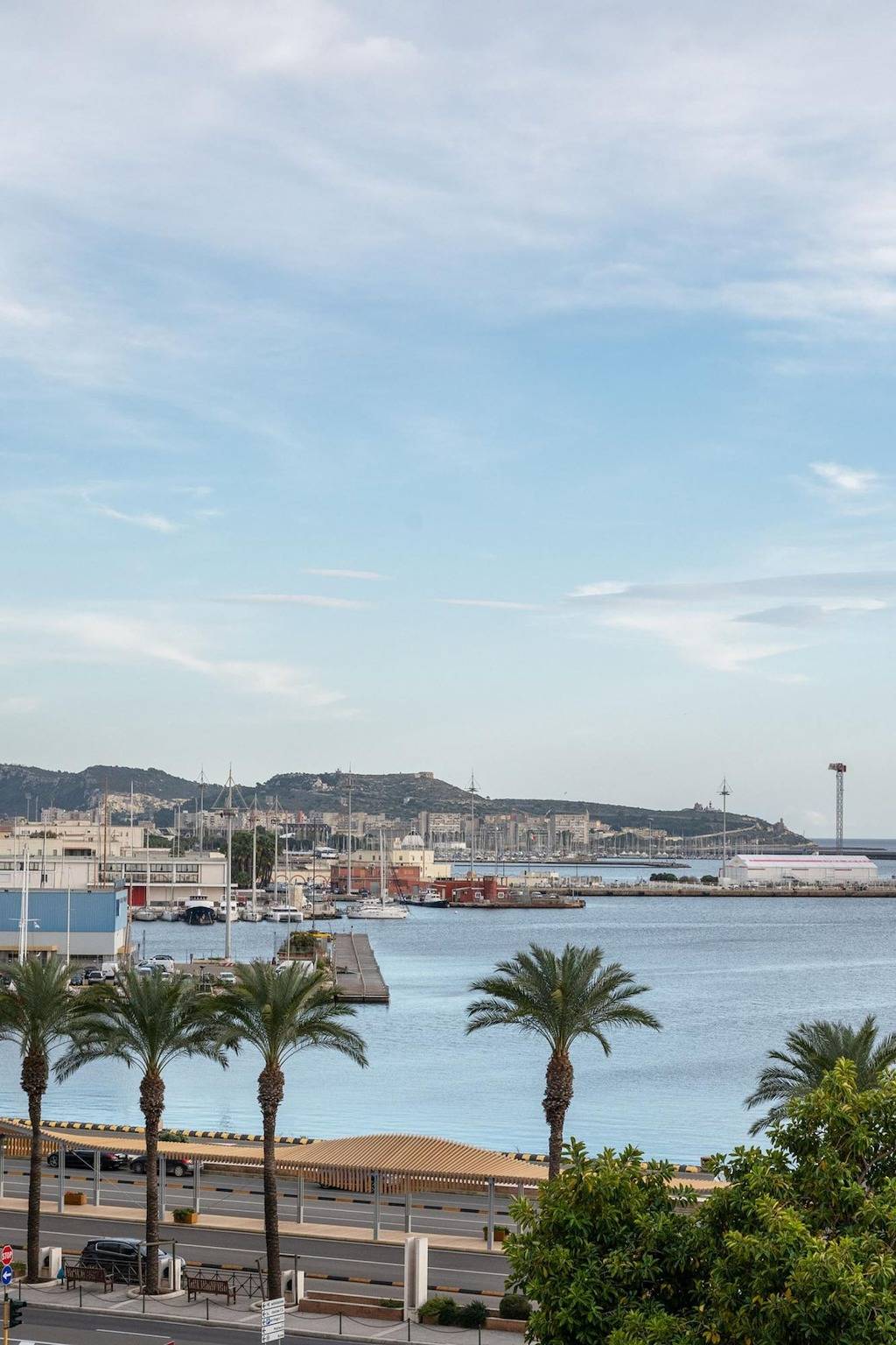 Estúdio inteiro, Affittacamere Aiosardegna Al Porto - Camera 1_al_Porto-Camera 1_al_Porto in Cagliari, Campidano