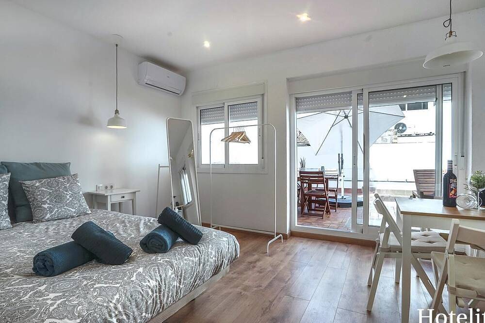 Apartamento entero, Hotelito Boutique Cinca 5 in Hospitalet de Llobregat, Barcelonés