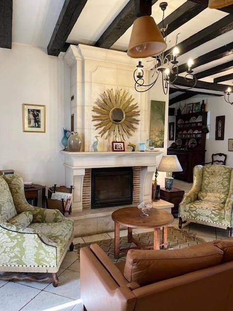 Two-Bedroom House in Millac, Vienne (France)