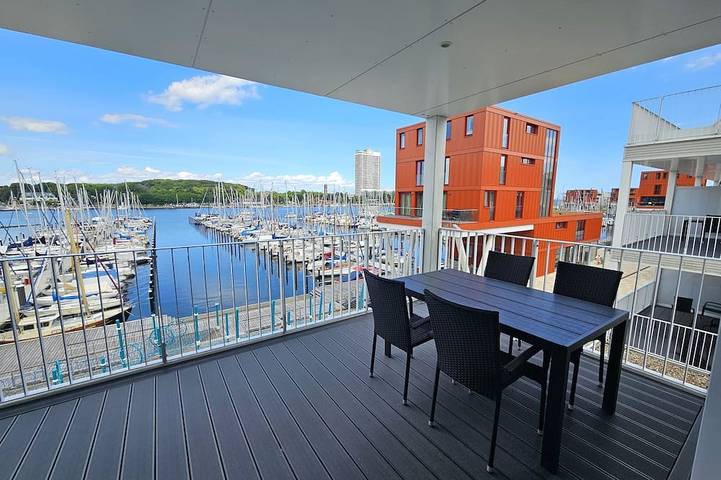 Ferienwohnung für 4 Personen, mit Balkon und Sauna sowie Whirlpool - 1