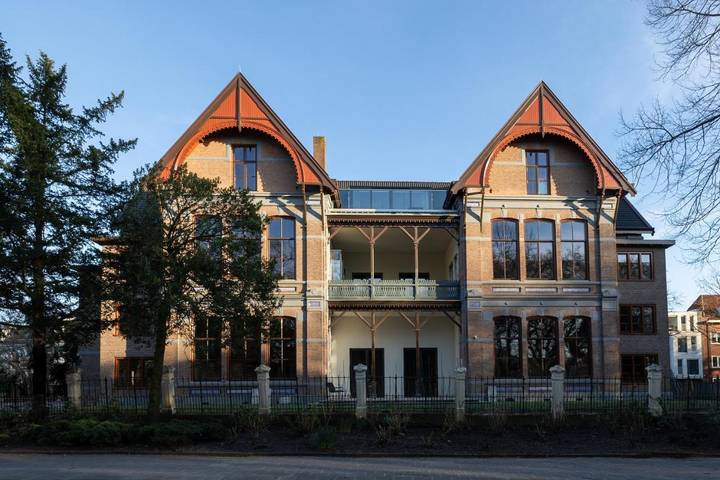 Appartement de vacances pour 6 personnes, avec vue ainsi que jardin et sauna