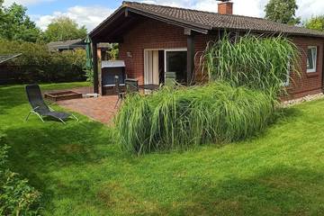 Ferienhaus für 4 Personen, mit Terrasse und Garten in Steinberg