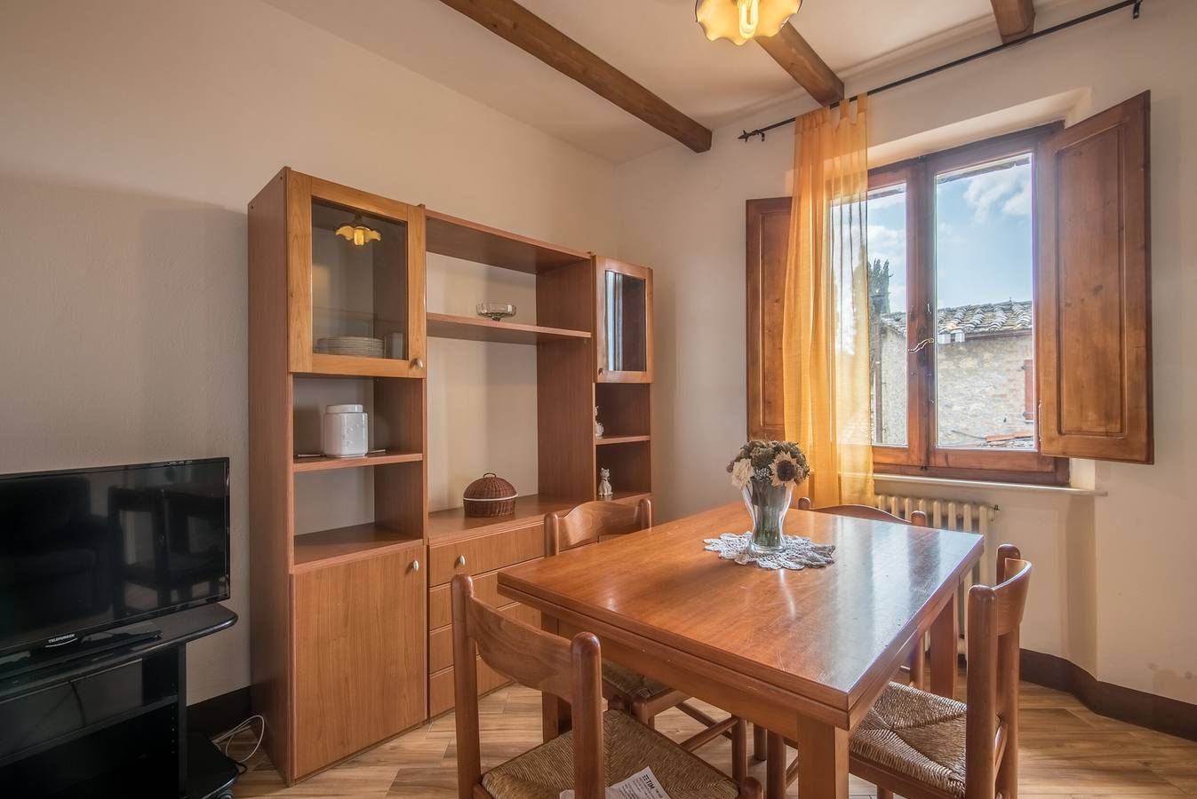 Ganze Wohnung, Ferienwohnung "La Zia Marisa" mit Gemeinschaftsterrasse & Wlan in Montepulciano, Siena Provinz