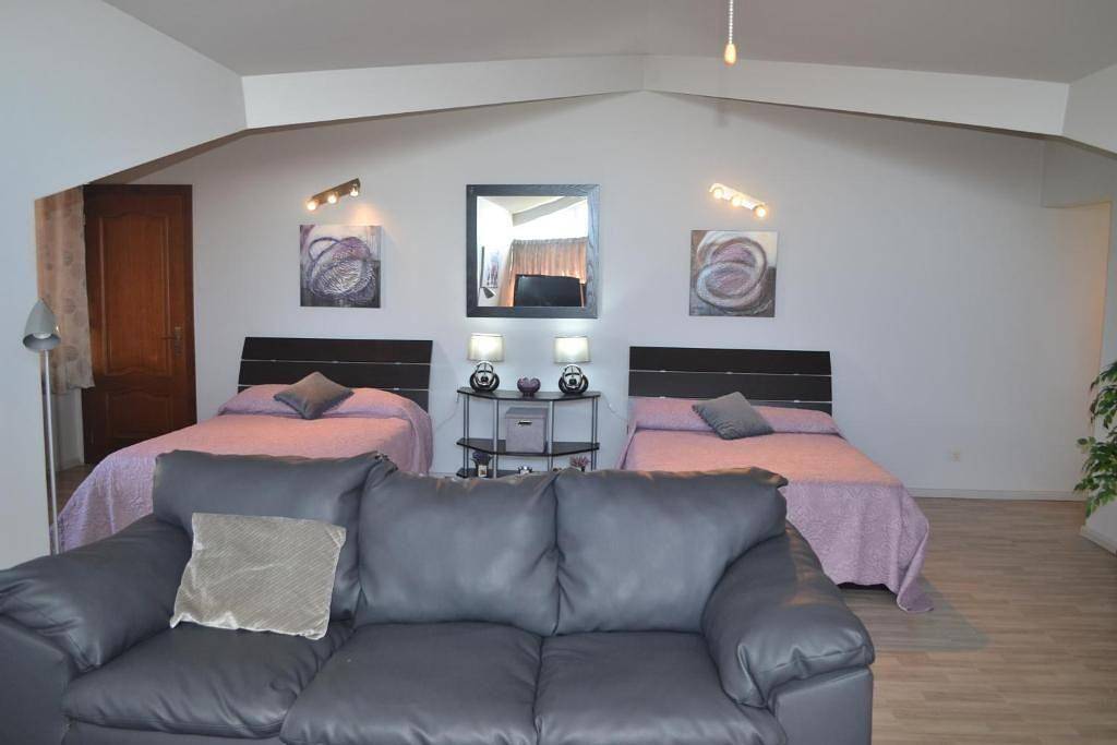 Große, komfortable Villa auf der Insel Terceira in Ribeirinha, Terceira (Azoren)