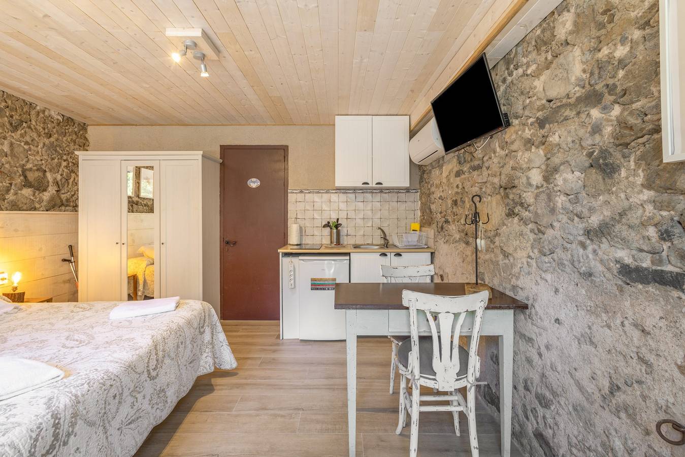 Landelijk huis voor 2 personen met airco en privé tuin, foto 8