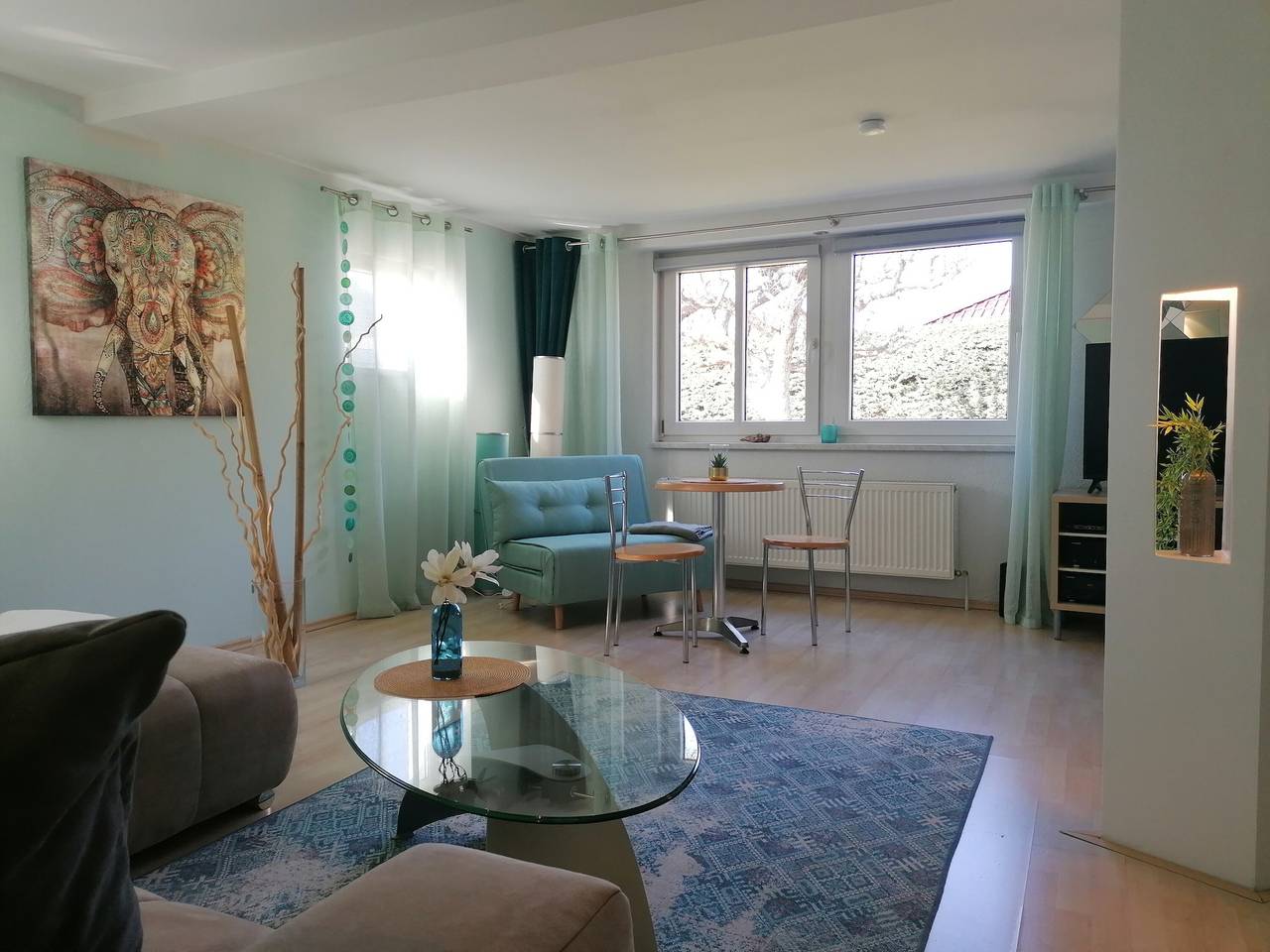 Estudio entero, Bungalow 'Auszeit' con terraza privada in Marzahn - Hellersdorf, Berlín