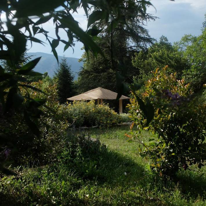 Gîte pour 2 personnes, avec jardin à Sahorre