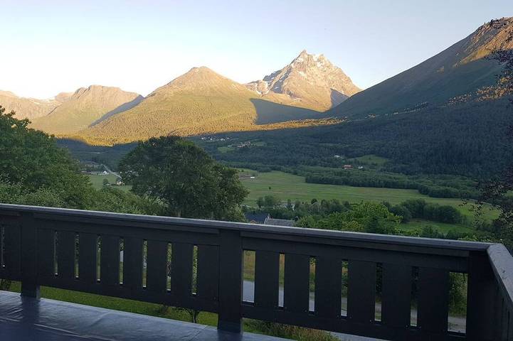 Ferienwohnung für 9 Personen, mit Balkon und Garten - 1