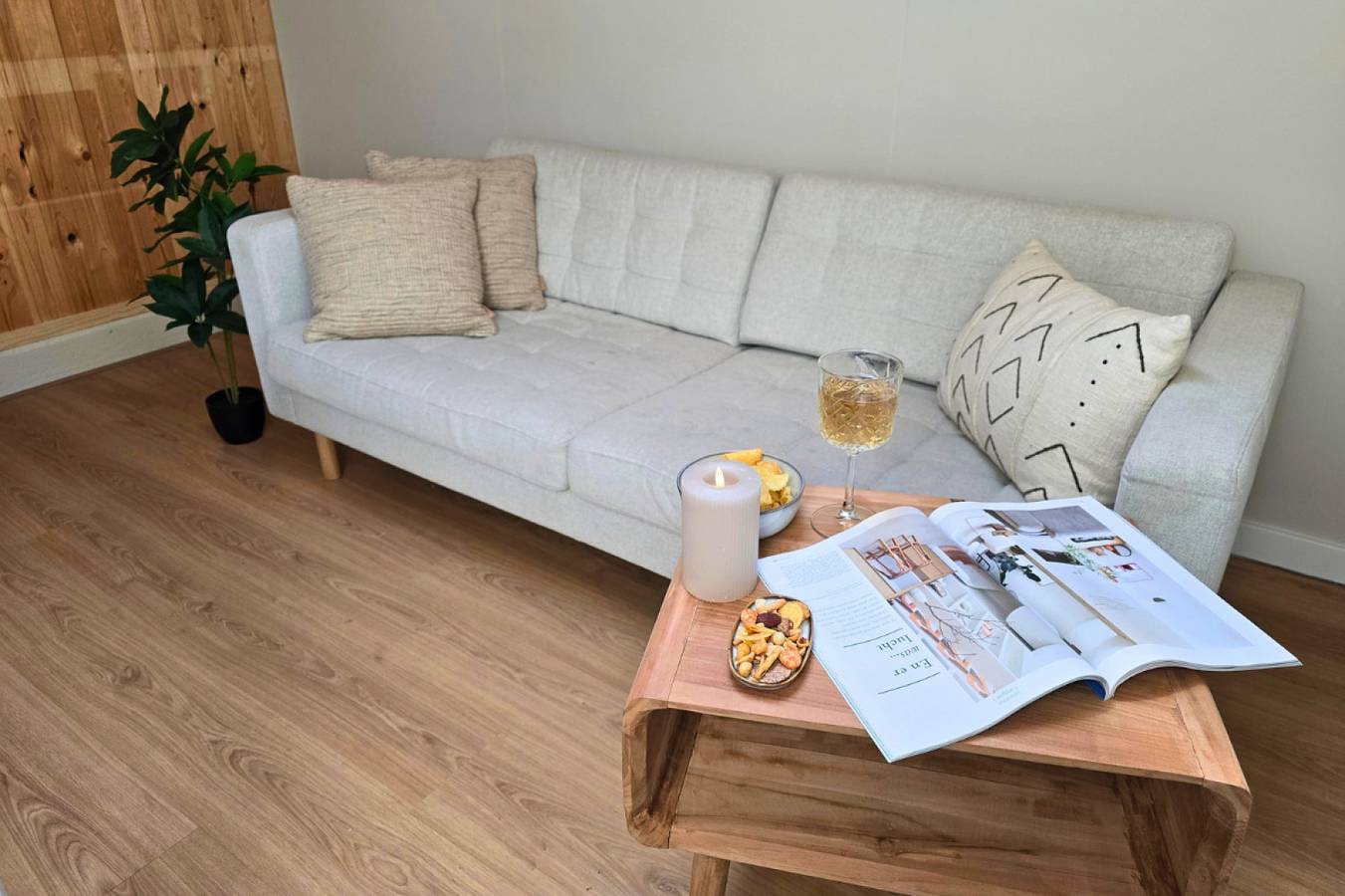 Moderne Wellnessvilla für 10 Personen mit Hottub und Sauna im kleinen Park Nähe Maastricht in Meerssen, Limburg (Niederlande)