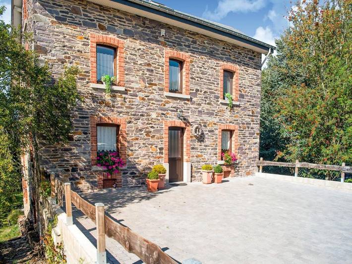 Ferienhaus für 8 Personen, mit Terrasse und Garten - 1