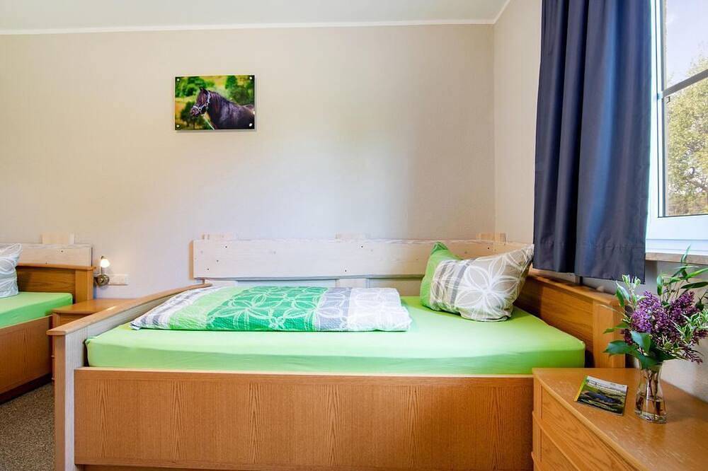 Ferienhaus \"Star\" für 4 Personen, Erdgeschoß - Hubertushof Eifel in Schönbach, Vulkaneifel