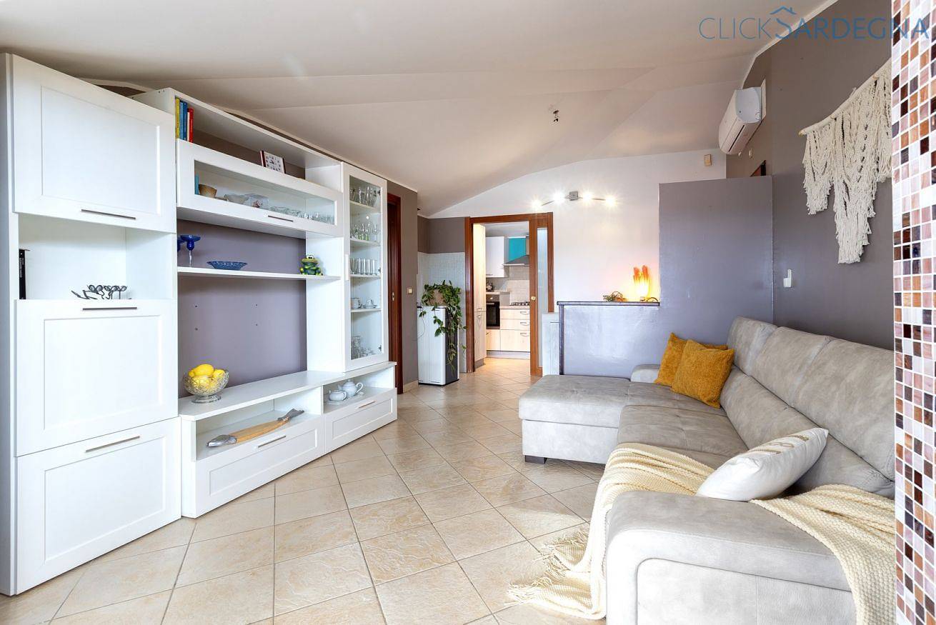 Apartamento entero, Apartamento de vacaciones para 4 personas con balcón/terraza in La Pietraia, Alguer