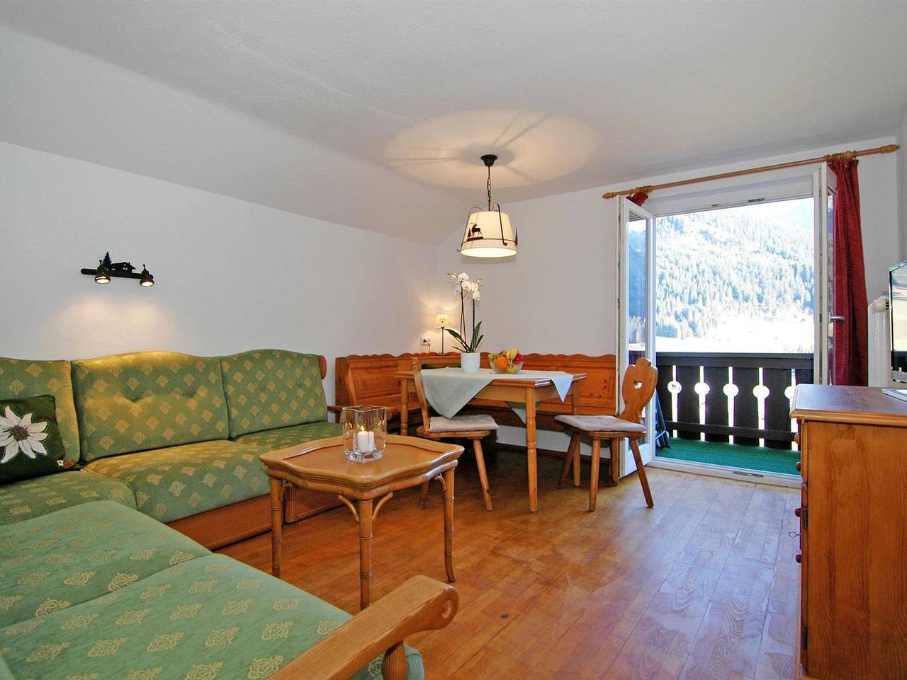 Ganze Ferienwohnung, Ferienhaus Ahorn - Familie Greiner in Mittelberg, Kleinwalsertal