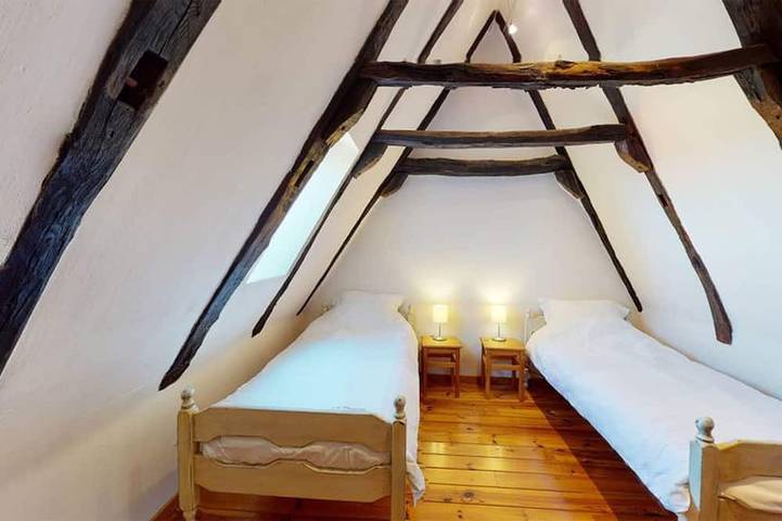 Gîte pour 11 personnes, avec sauna et balcon à Sainte-Foy-de-Longas - 2