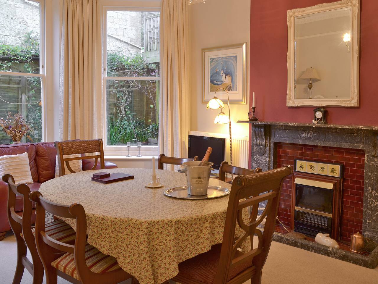 Candlelight Cottage in Ventnor, Isle of Wight