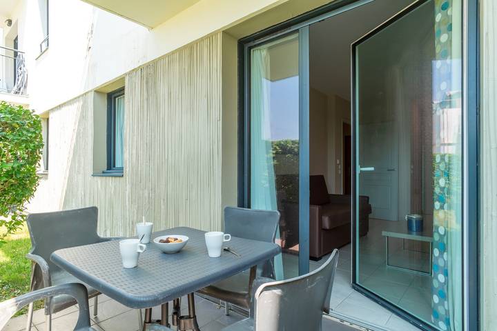 Gîte pour 4 personnes, avec terrasse ainsi que piscine et jardin à Concarneau - 2