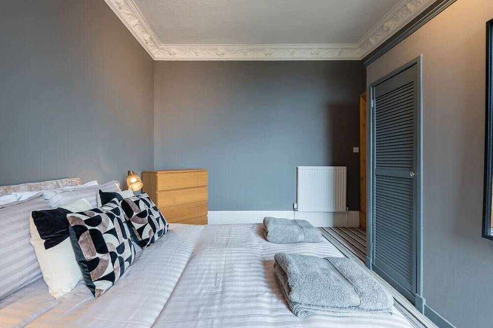Geheel appartement, Bridge View appartement met 4 slaapkamers 8 personen in Dundee, Angus