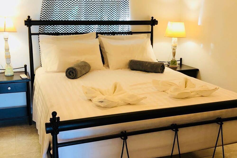 Mit Privatpool für 6 Personen ca. 105 m² in Faliraki, Ägäis (Rhodos) in Faliraki Beach, Faliraki