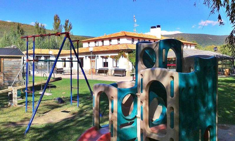 Casa de huéspuedes para 2 personas, con piscina además de jardín y vistas, Se admiten mascotas - 1