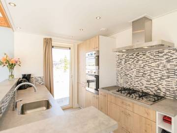 Huisje Aan Zee voor 8 Personen in Hollum, Nederlandse waddeneilanden, Afbeelding 1