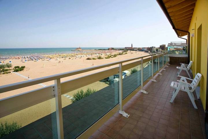 Ferienhaus für 2 Personen, mit Balkon und Ausblick in Caorle - 2