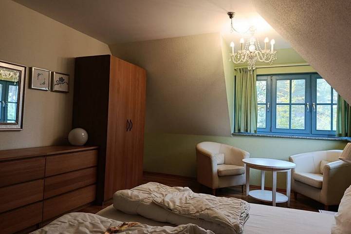 Familienfreundliches Ferienhaus mit Terrasse und Garten an der Ostsee in Hauptstrand Glowe, Glowe