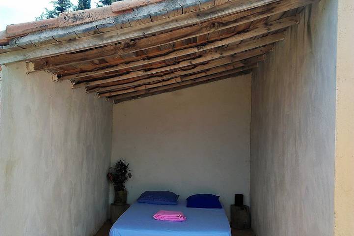 Location de vacances pour 5 personnes, avec jardin et terrasse à Cournonsec - 2