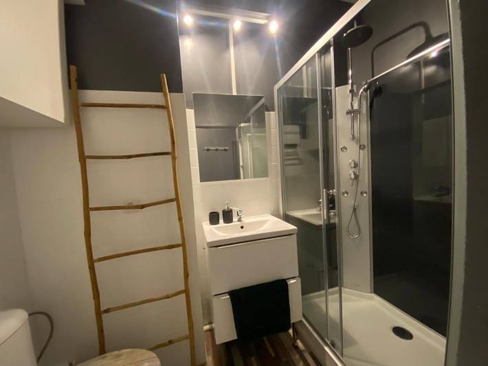 Gîte pour 4 personnes, avec jardin ainsi que vue et piscine à Santa-Lucia-di-Moriani - 2