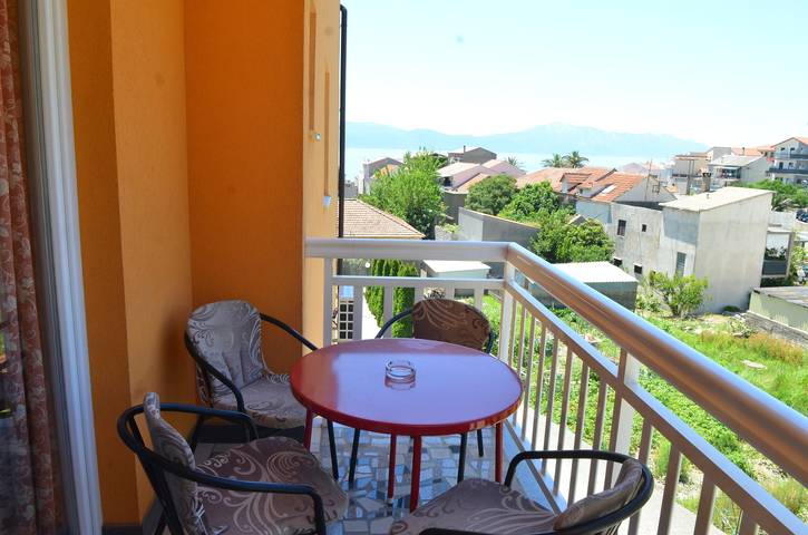 Ferienwohnung für 4 Personen, mit Balkon/Terrasse in Split-Dalmatien