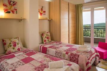 Villa for 8 People in Agios Stefanos (Corfu), Corfu, Photo 2