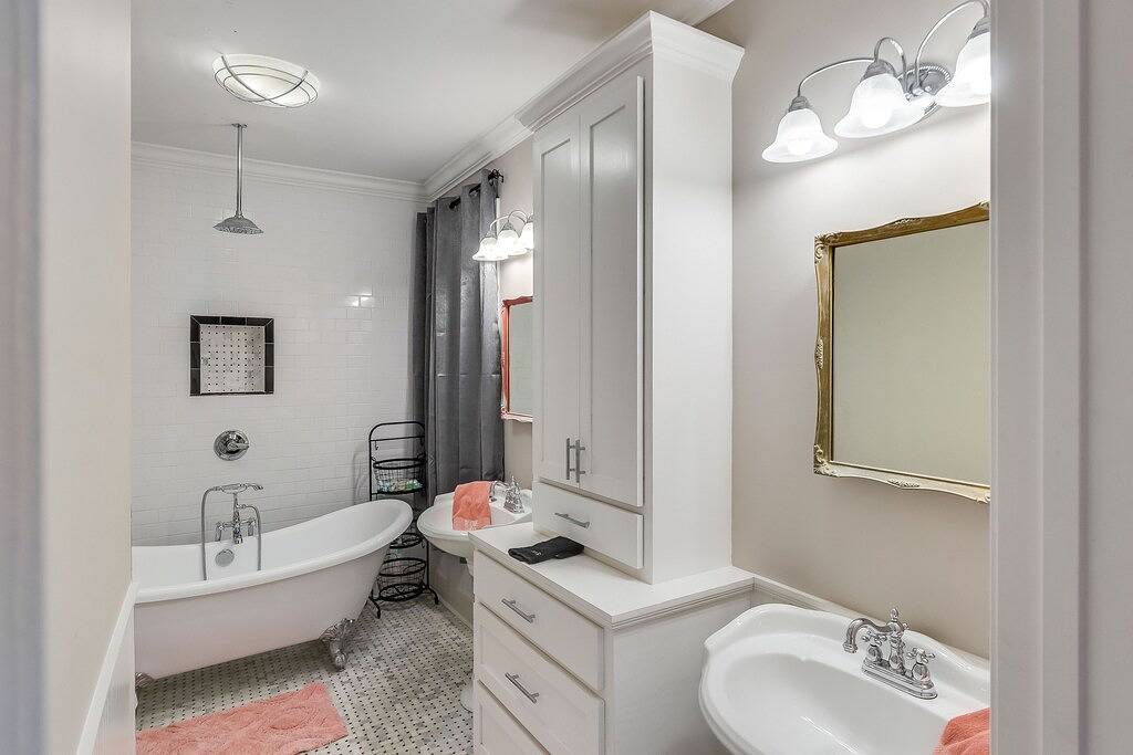 Fondren Fantasy! in Jackson, Hinds County