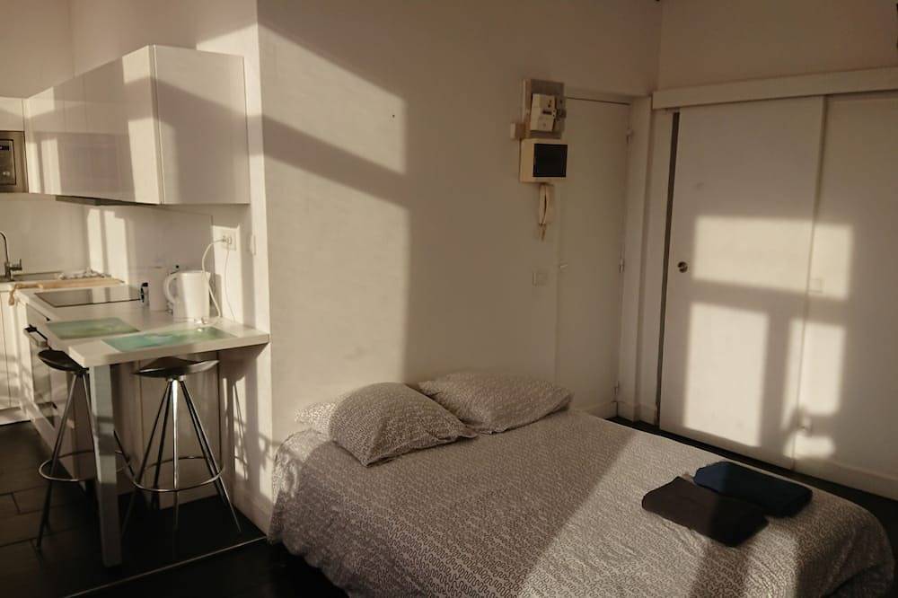 Apartamento entero, Estudio-Confortable-Baño privado-Vista a la Calle-Studio Hypercentre in Lille, Lille region