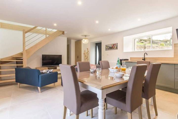 Gîte pour 7 personnes, avec jardin - 1
