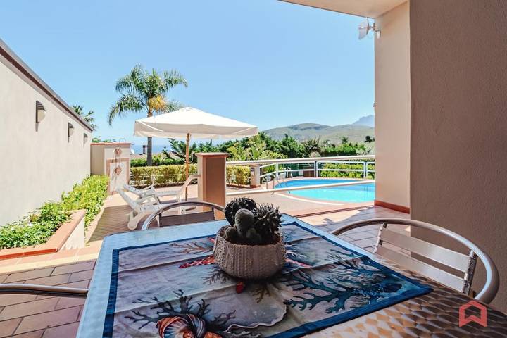 Villa pour 8 personnes, avec jardin et piscine à Trabia - 4