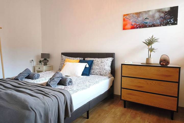 Ganze Wohnung, 3 Zimmer Oase-Ideal für Familien & Business in Schonungen, Fränkisches Weinland