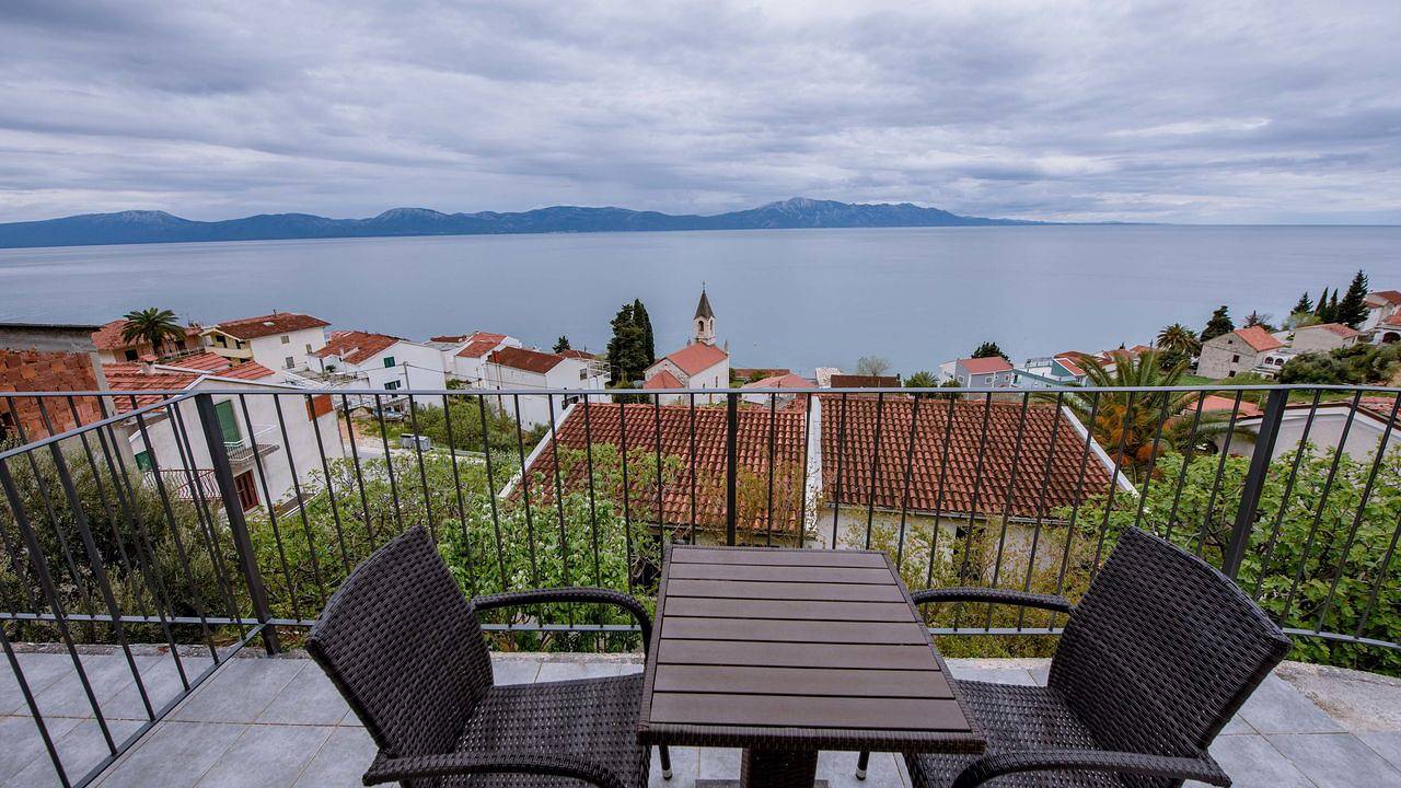 Ferienhaus für 10 Personen (120 m²) in Brist in Brist, Makarska Riviera