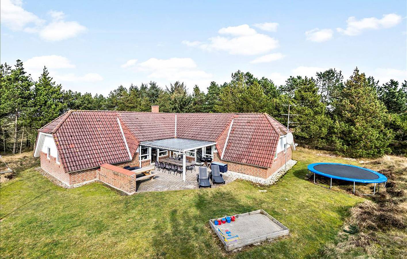 Ferienhaus für 19 Personen mit Terrasse in Sønderho, Wadden Sea National Park